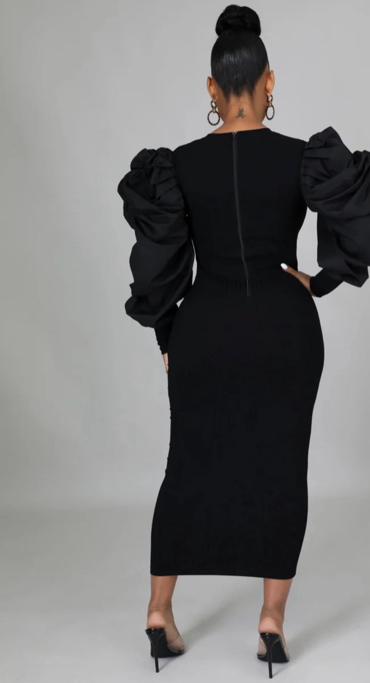 Lady Scrunch Sleeve Stretch Dress