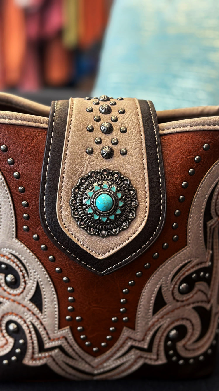 Turquoise Center Stone Bag